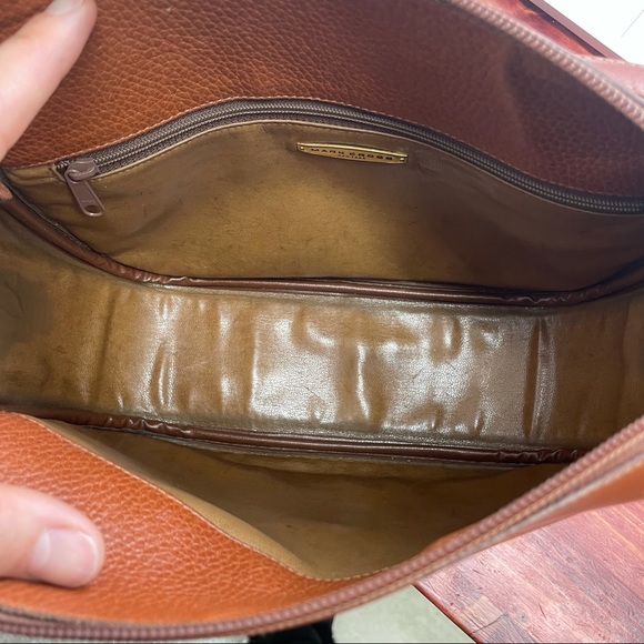 ⛔️SOLD⛔️Vintage Mark Cross Brown Leather Cross Bod - Picture 9 of 13